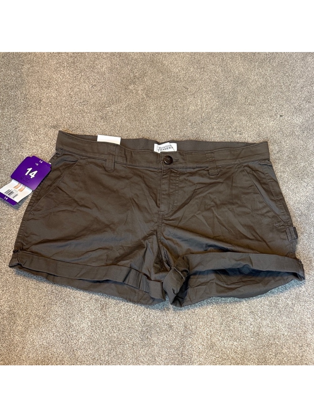 Boston Traders women's brown roll-cuff cotton blend shorts